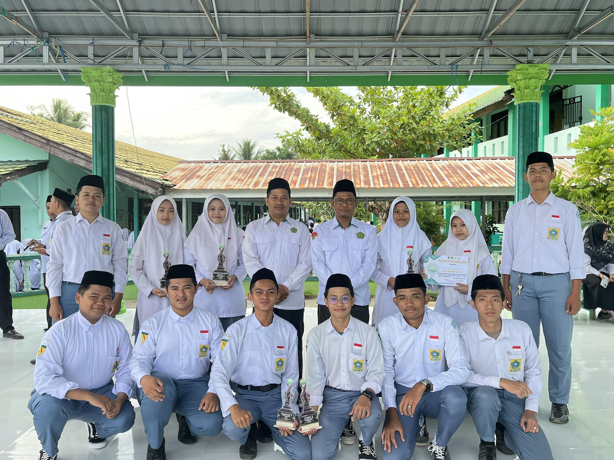 Siswa/i MAN 2 HSU Harumkan Nama Madrasah Pada MTQN ke-51 Kabupaten HSU di Danau Panggang