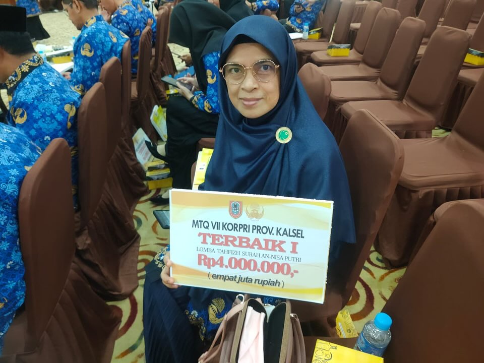 Siti Rafiqah, ASN MAN 2 HSU Raih Juara Terbaik 1 Pada MTQ VII KORPRI Provinsi Kalimantan Selatan 2023