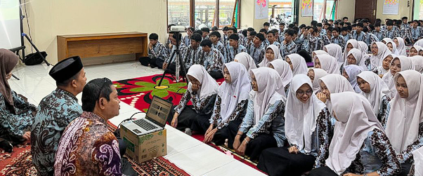 MAN 2 HSU Gelar Sosialisasi Tes Kemampuan Akademik bagi Siswa Kelas XII