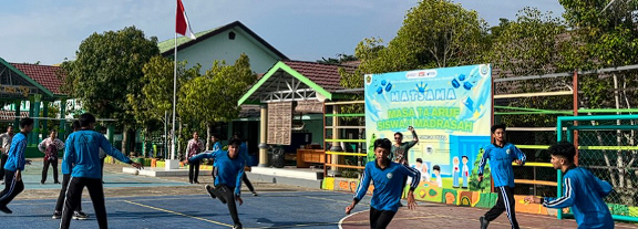 Partisipasi MAN 2 HSU Pada Kegiatan Pagi Ceria di Hari Anak Nasional