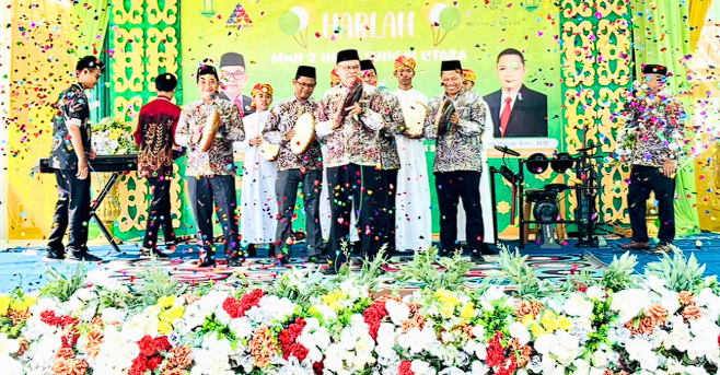 Semangat Harlah MAN 2 HSU, Perkuat Silaturahmi dan Kebersamaan